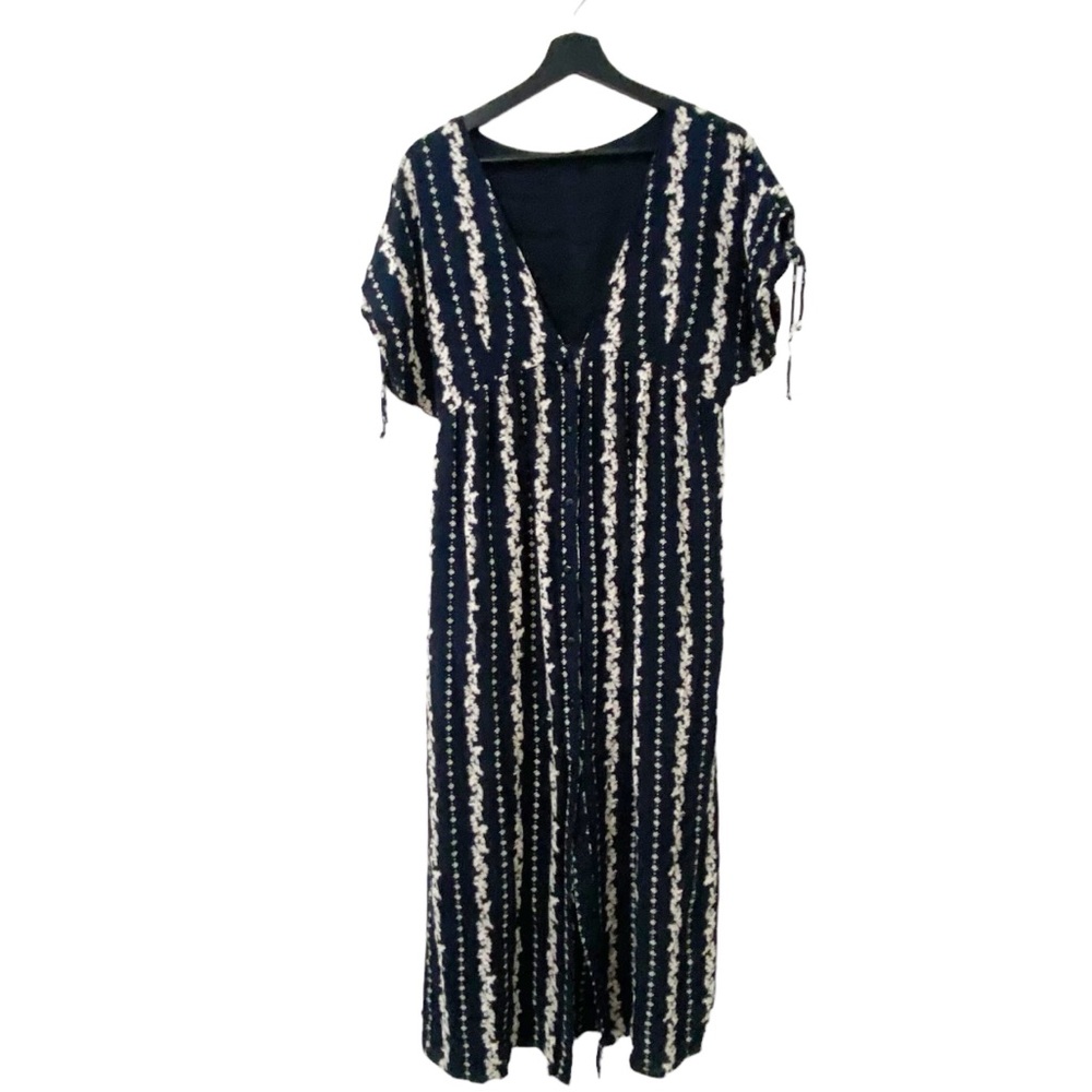 Miami Francesca’s Button Front Maxi Dress